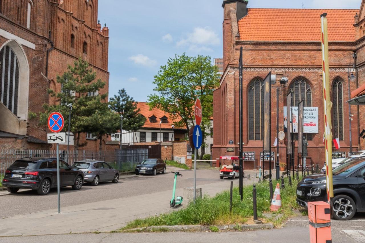 Bell Tower Old Town Gdansk Apartment Exterior foto